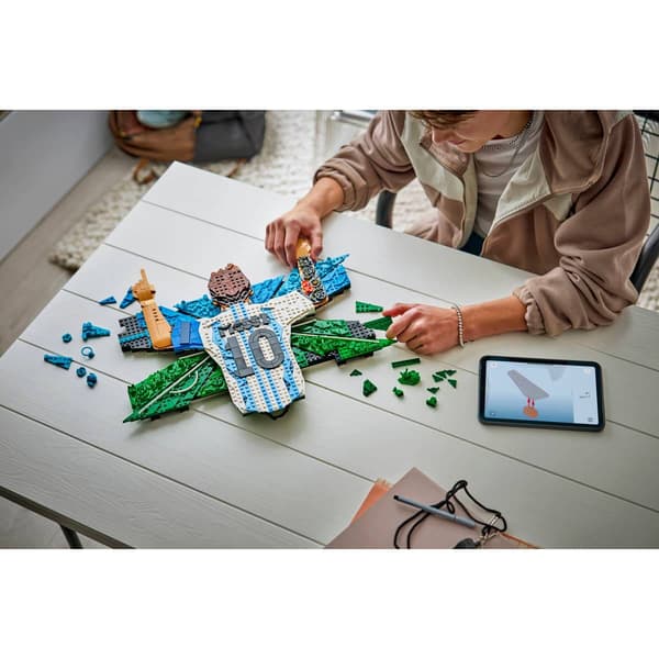 LEGO® Editions Lionel Messi – Celebration