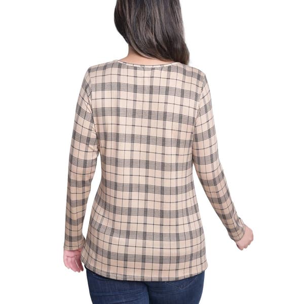 Womens NY Collection Twist Front Plaid Keyhole Blouse
