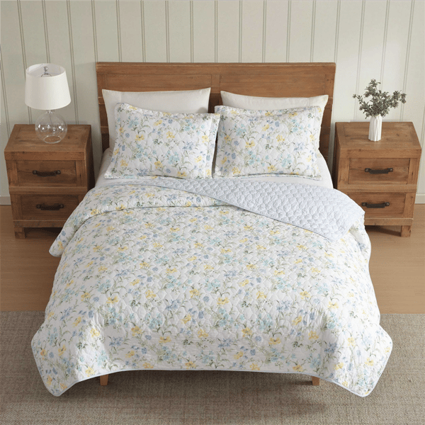 Laura Ashley Poppy Meadow Reversible Qulit Set