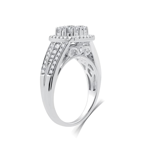 Nova Star&#174; 1ctw. Lab Grown Diamond Cushion Cluster Bridal Ring