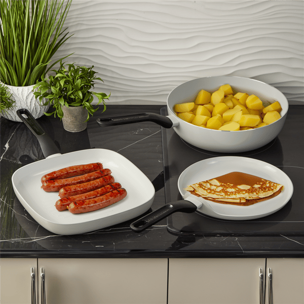 BergHOFF Leo Glints 3pc. Ceramic Nonstick Cookware Set