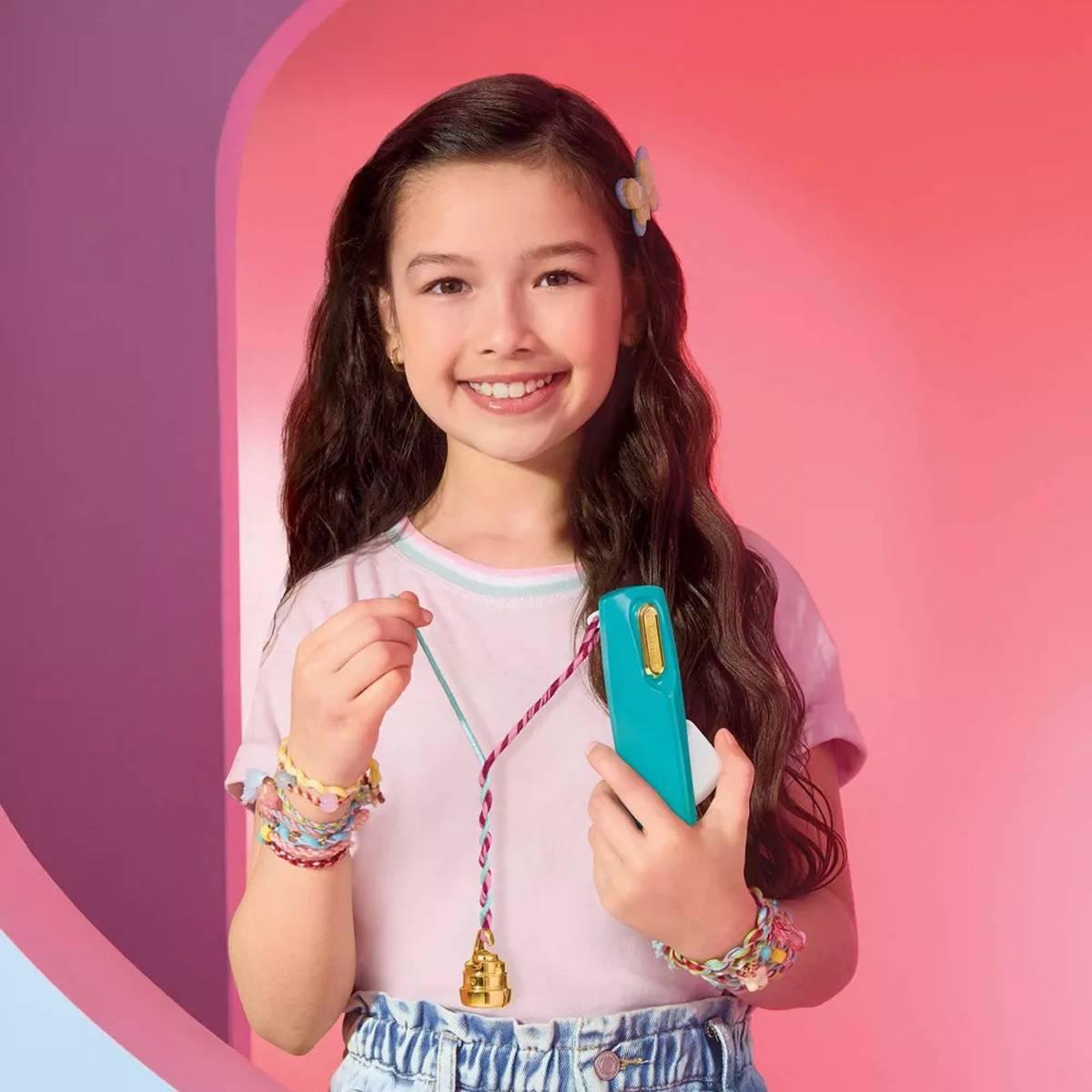 Make It Real™ Swift Twist Bracelet Maker
