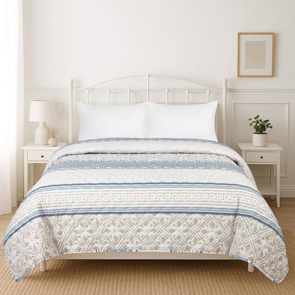 Ashley Cooper(tm) Adrienne Print Quilt - image 