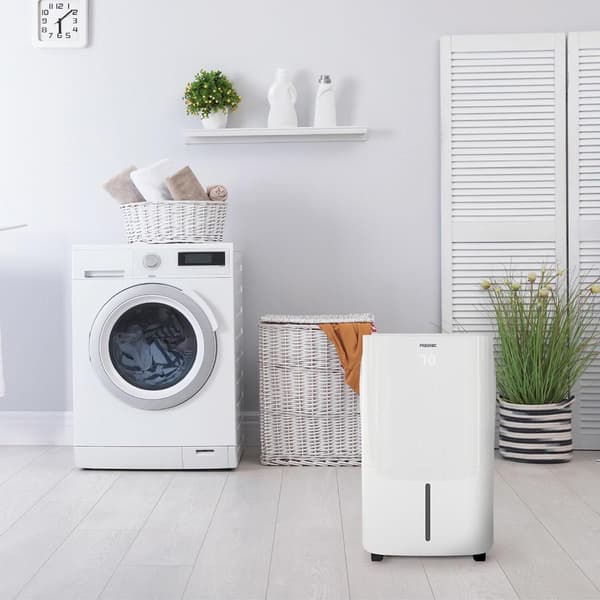 Freonic 50pt. Dehumidifier