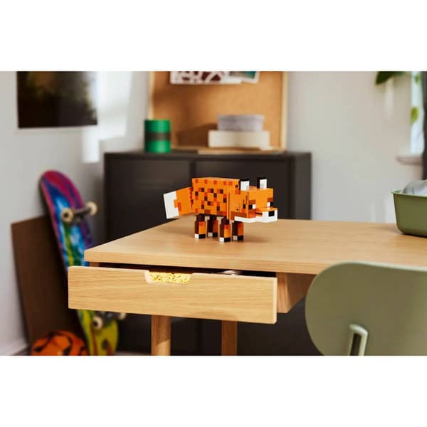LEGO® Minecraft® The Fox Building Kit