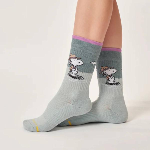 Womens Dr. Motion Snoopy Scout Compression Crew Socks
