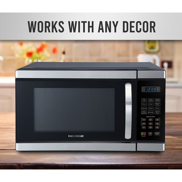 Farberware&#174; 1.1 Cu. Ft. 1000 Watt Microwave Oven