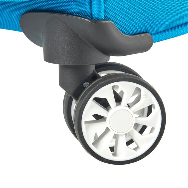 IT Luggage Duo-Tone 24in. Spinner