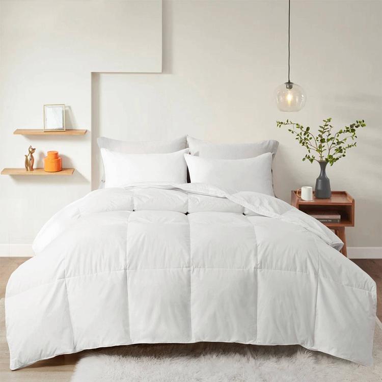 PeaceNest Heavyweight White Goose Feather Fiber Comforter