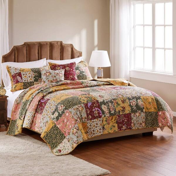 Greenland Home Fashions&#40;tm&#41; Antique Chic Patch Quilt Set w/ Pillows - image 
