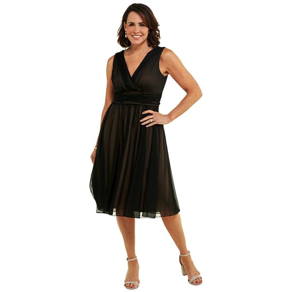Petite Connected Apparel Sleeveless Solid Empire Waist Dress
