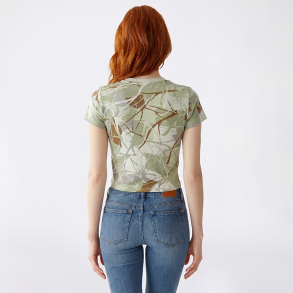 Juniors C-Life Camo Print Peanuts Crop Tee