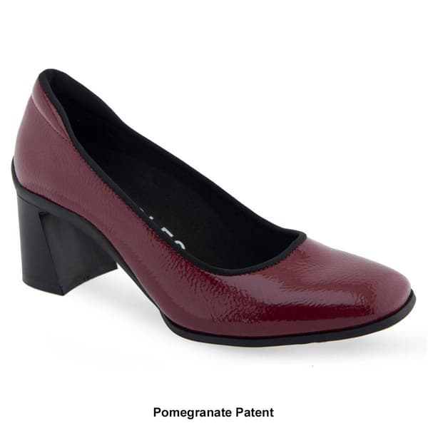 Womens Aerosoles Casta Pumps