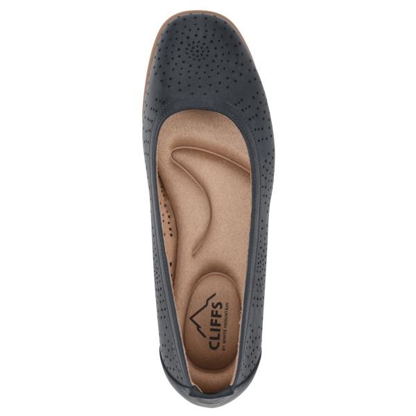 Womens Cliffs by White Mountain Cortney Ballet Flats