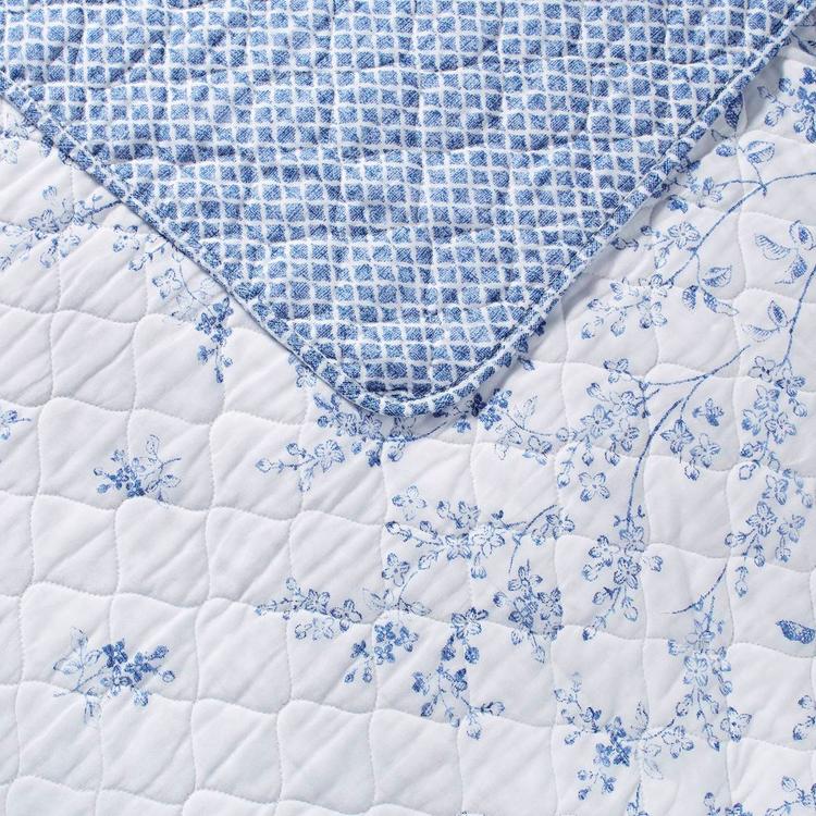 Laura Ashley® Flora 136 Thread Count Reversible Quilt Set