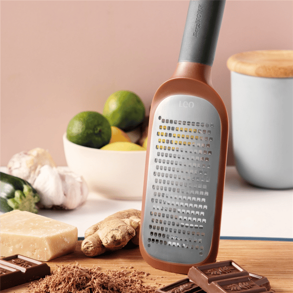 BergHOFF Leo Coarse 10.75in. Paddle Grater