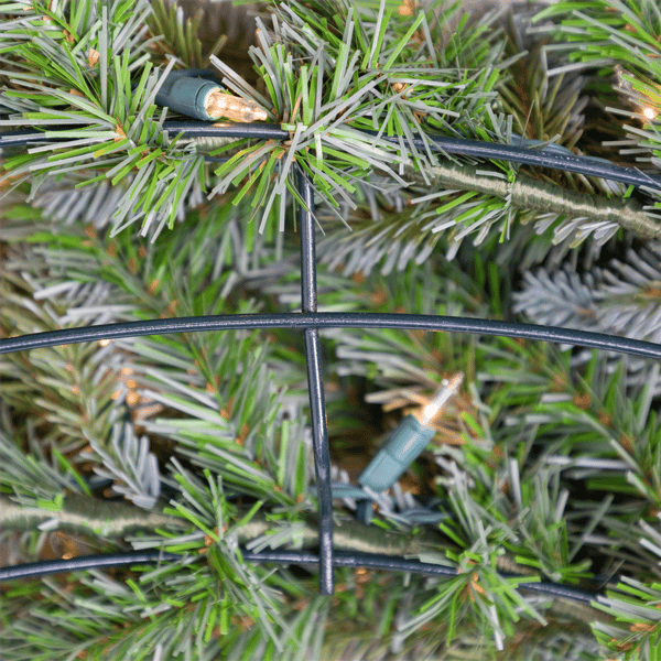 Northlight 48in. Pre-Lit Blue Spruce Christmas Wreath