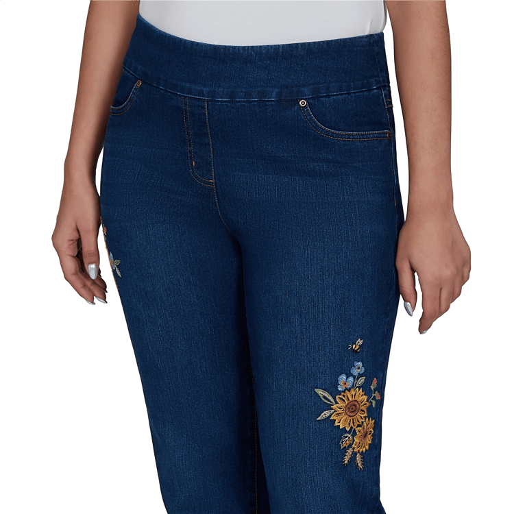 Petite Alfred Dunner Tuscany Sunflower Embroidered Ankle Jeans