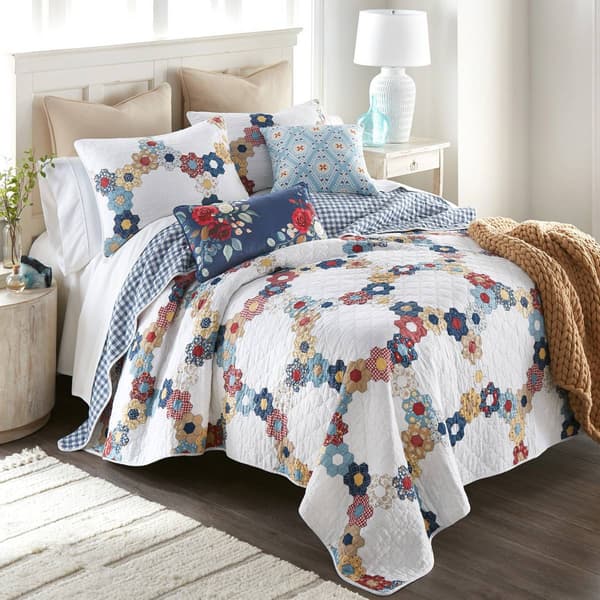 Donna Sharp Your Lifestyle Prairie 3pc. Reversible Quilt Set