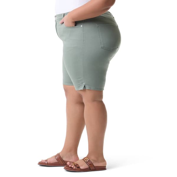 Plus Size Gloria Vanderbilt Amanda Bermuda Shorts w/ Slit Hem
