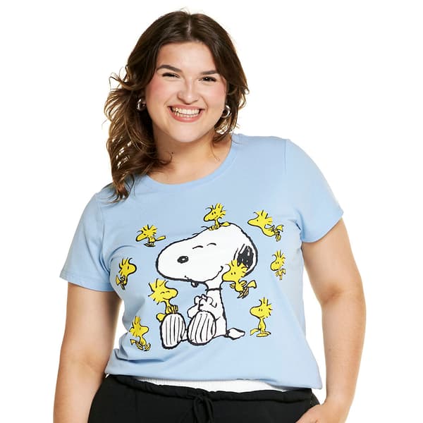 Junior Plus Freeze Snoopy & Woodstock Graphic Tee