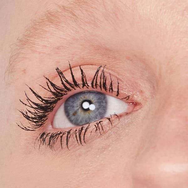 Clinique High Impact Hi-Fi Mascara Stocking Stuffer