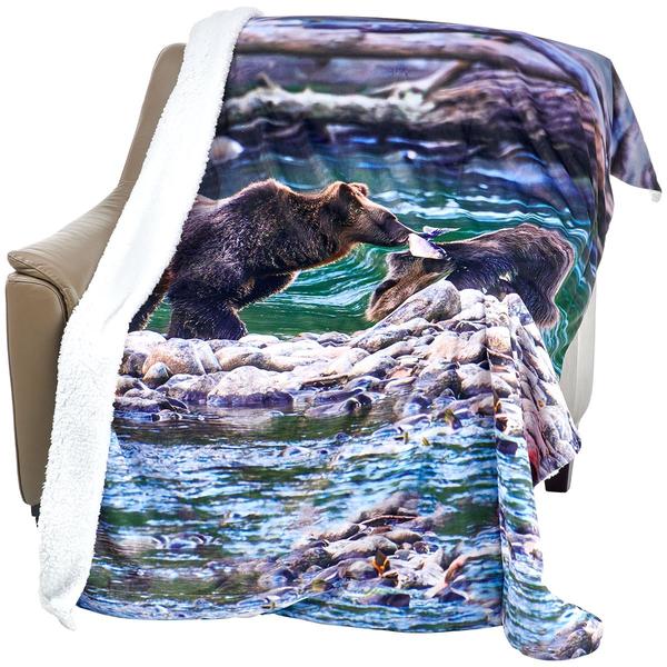 Mountain Ridge Bear Photo Real Throw