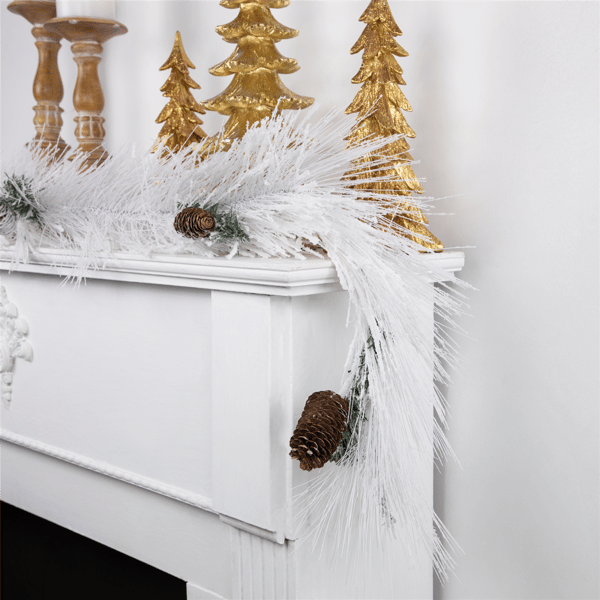 Northlight 6ft. White Flocked Christmas Garland with Pine Cones