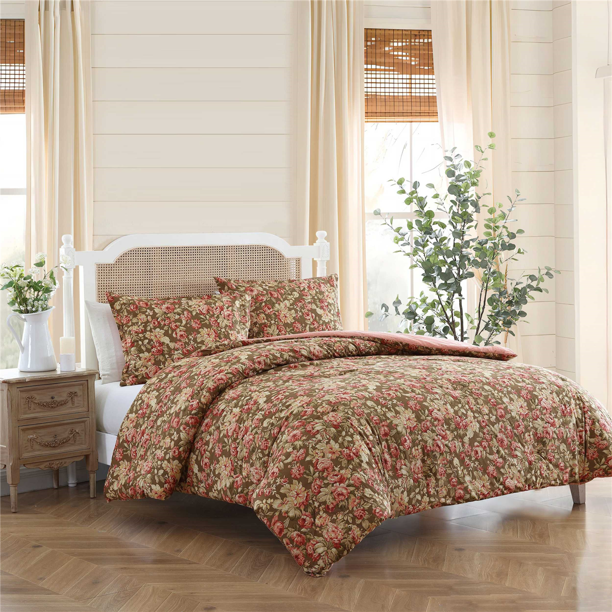 Laura Ashley® Bloomsbury 3pc. Comforter Set