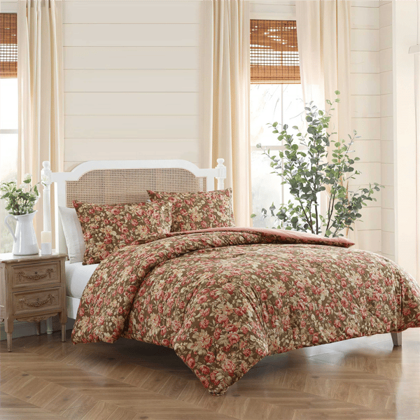 Laura Ashley&#174; Bloomsbury 3pc. Comforter Set