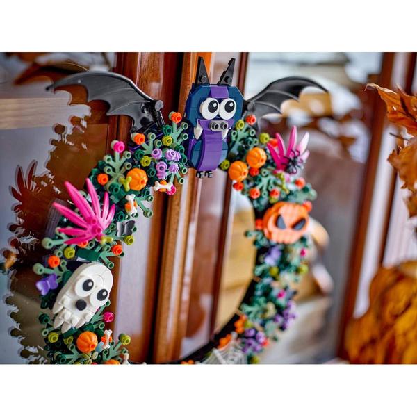 LEGO® Halloween Wreath Building Kit