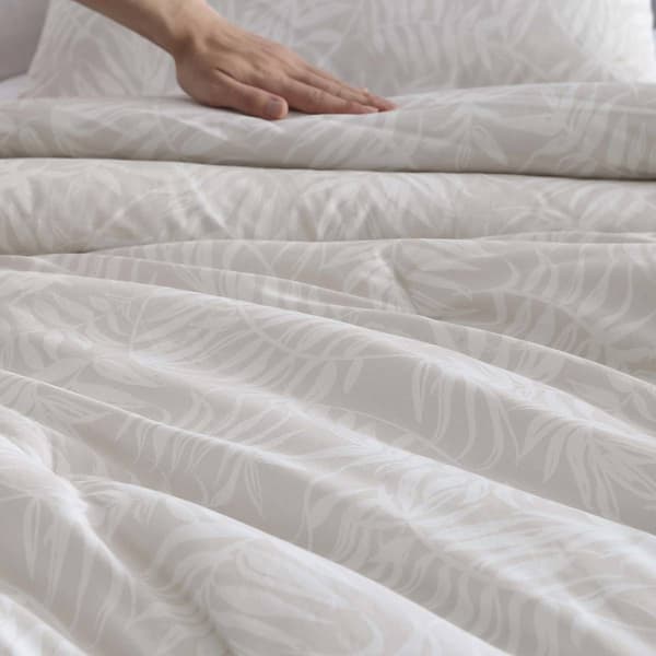 Tommy Bahama Art Of Palms 8pc. Comforter Set