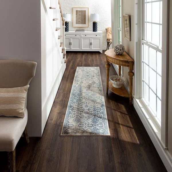 Mohawk Home Theseus Blue Runner