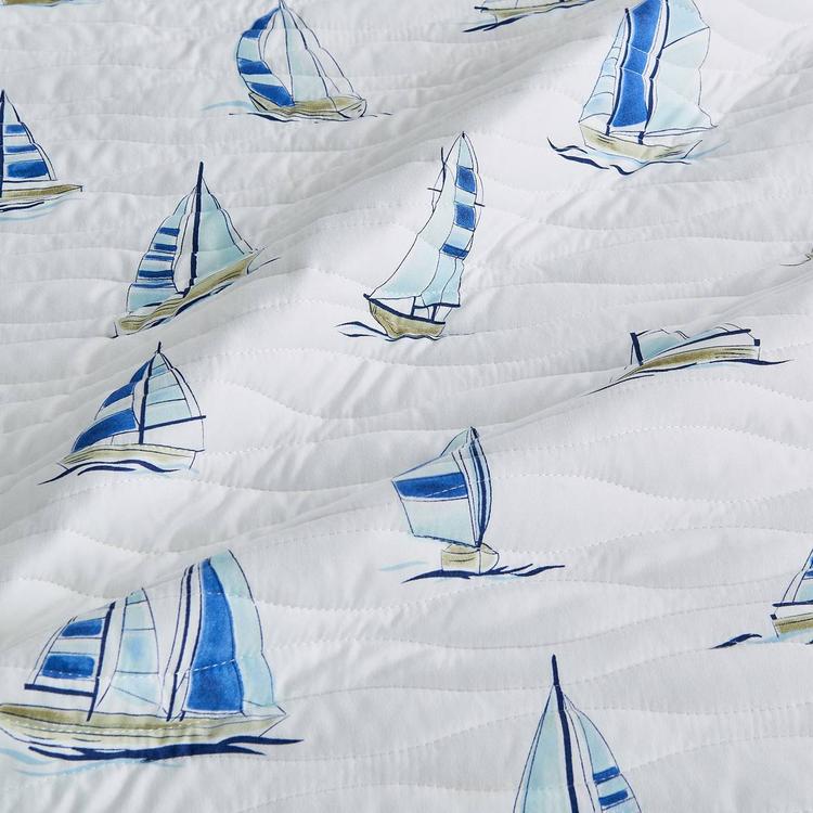 FreshFolds Marzano 3pc. Reversible Boat Quilt Set