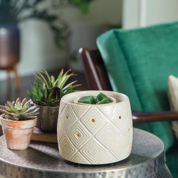 Candle Warmers Etc. Geometric Fan Fragrance Warmer - image 