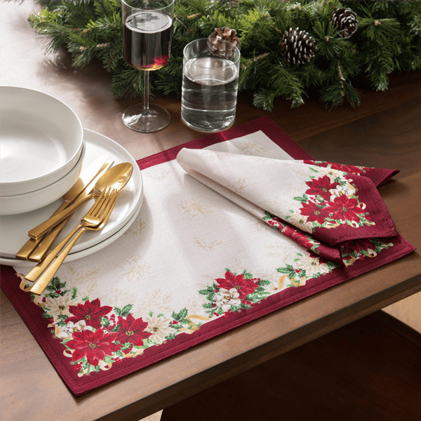 Threadmade Poinsettia Garlands Engineered Napkins - Set of 4