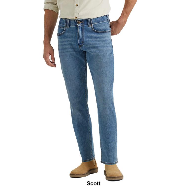 Mens Lee® Extreme Motion Straight Fit Jeans