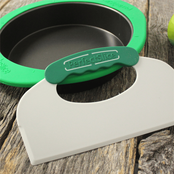 BergHOFF Perfect Slice 9in. Round Cake Pan