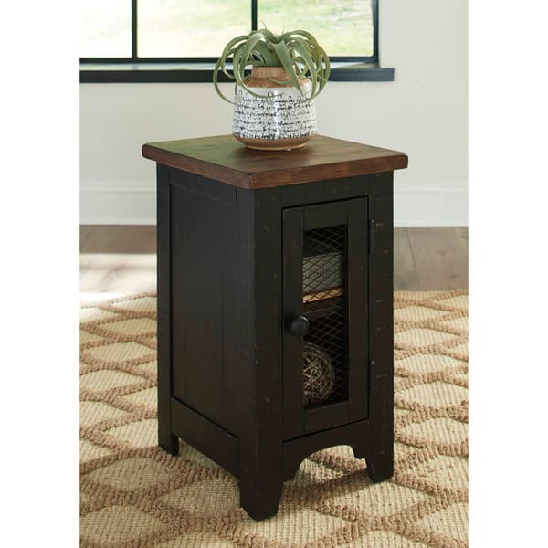 Signature Design by Ashley Valebeck Chairside End Table