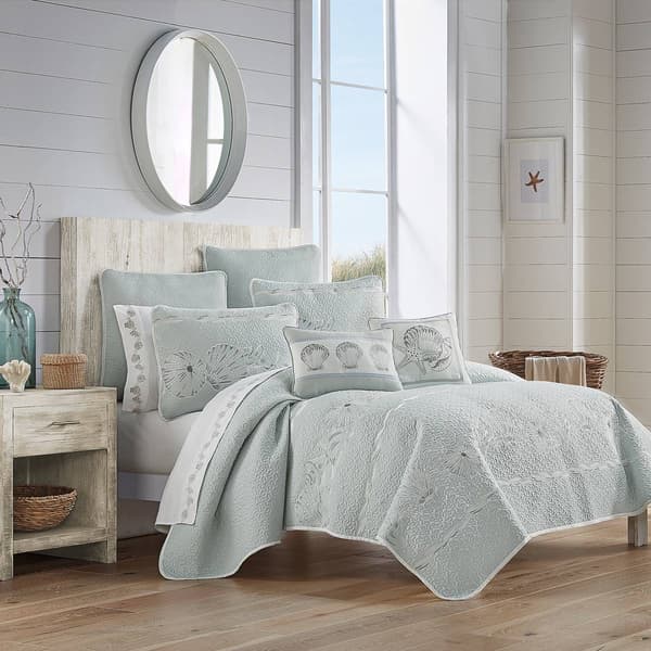 Royal Court Water''s Edge 3pc. Reversible Quilt Set - image 