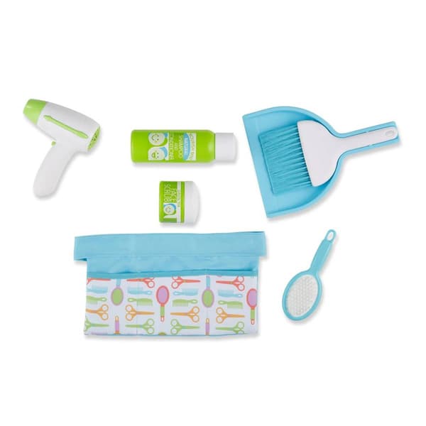 Melissa & Doug&#174; Love Your Look Salon & Spa Playset