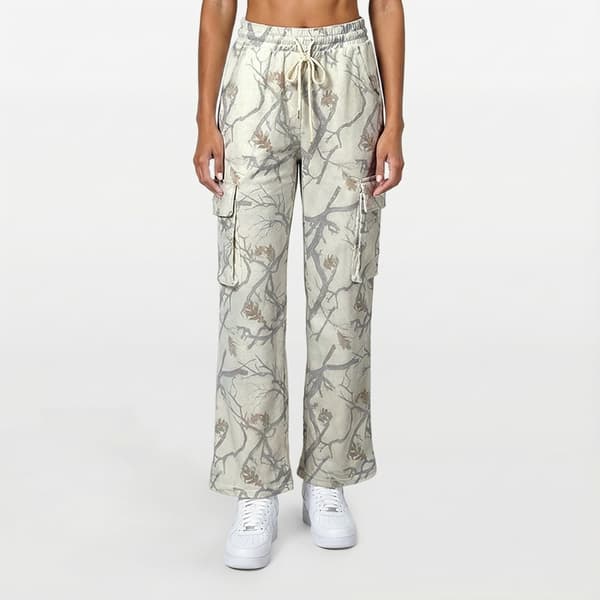 Juniors No Comment Yummy Fleece Lined Leaves Cargo Pants-Gardenia