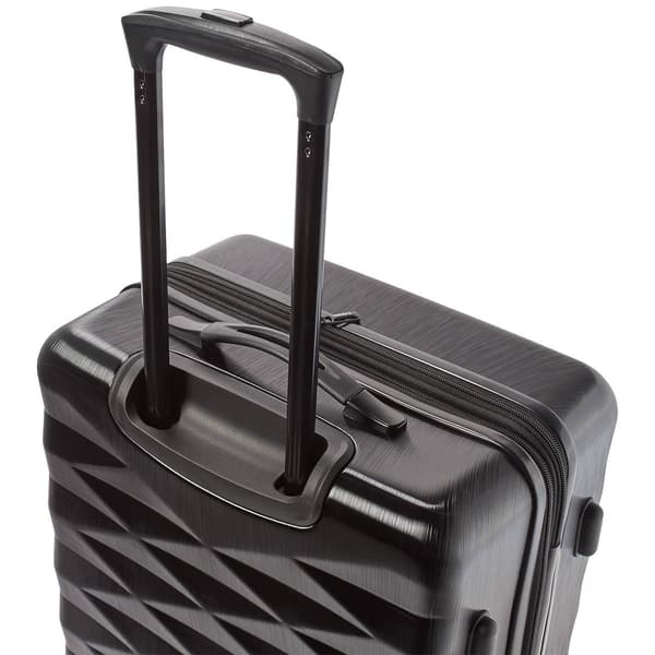Leisure Odyssey 28in. Spinner Luggage