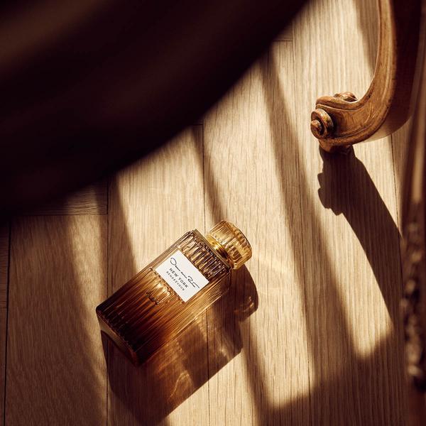 Oscar De La Renta New York Rendezvous Eau de Parfum