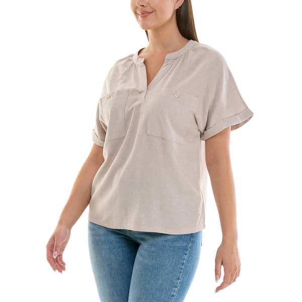 Petite Zac & Rachel Short Wide Sleeve 2-Pocket Solid Blouse