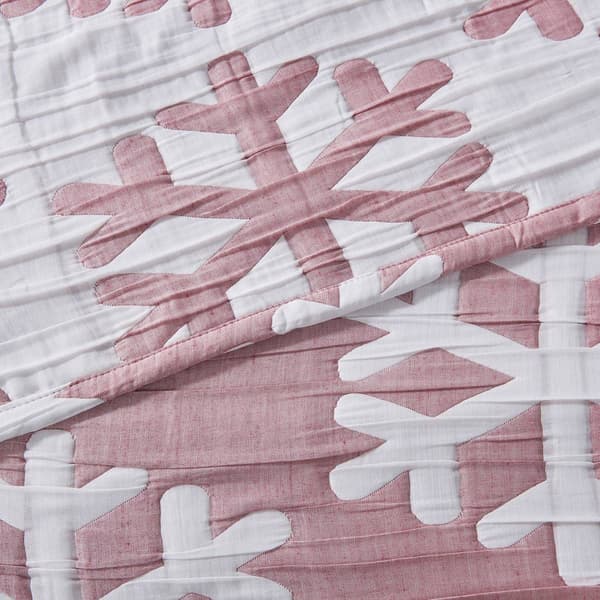 FreshFolds Nino 3pc. Patchwork Stitched Snowflake Quilt Set