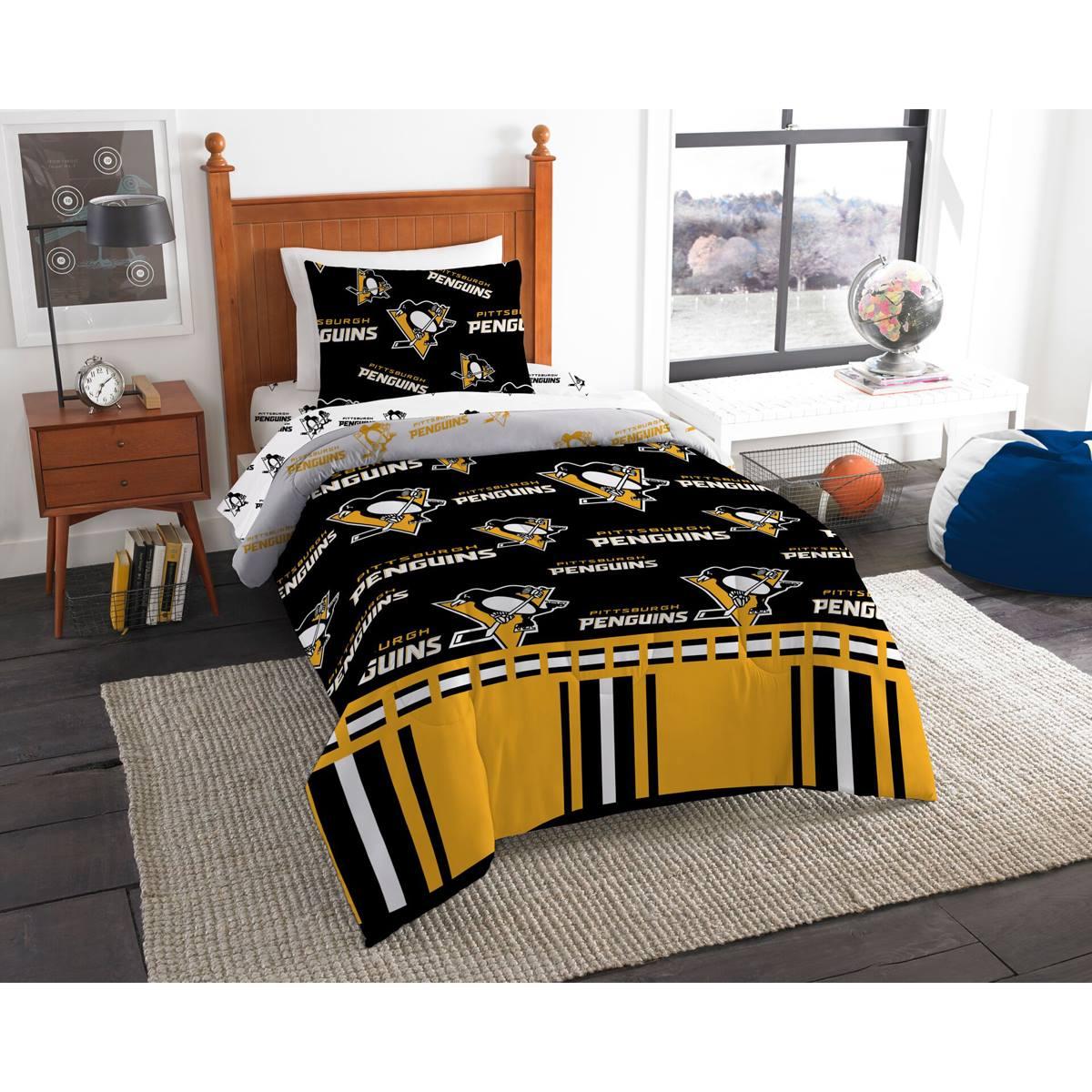 NHL Pittsburgh Penguins Rotary Bed In A Bag Set