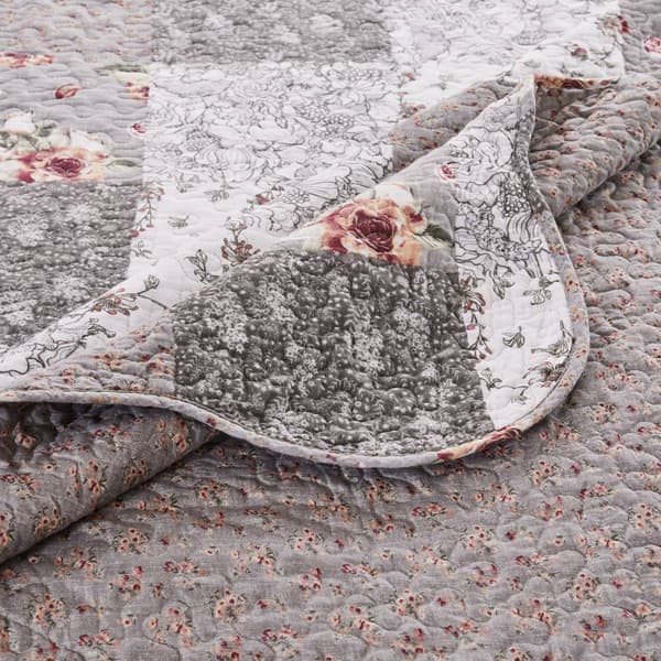 Greenland Home Fashions&#8482; Giulia Patchwork Print Quilt Set