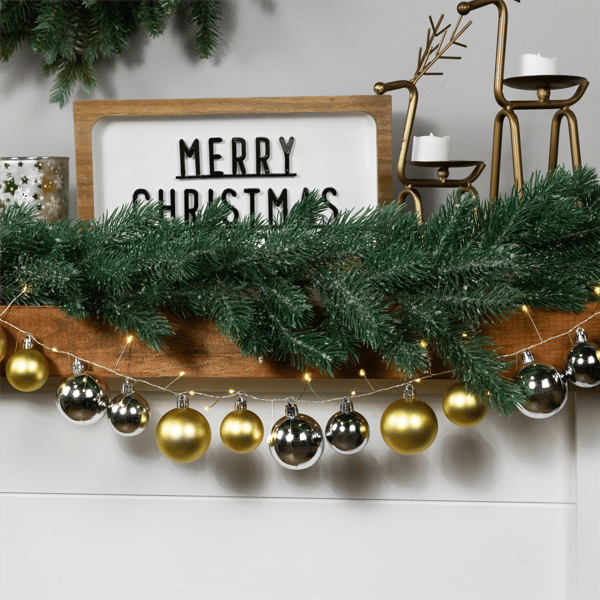 Northlight 3.75ft. Ornament String Light Christmas Garland