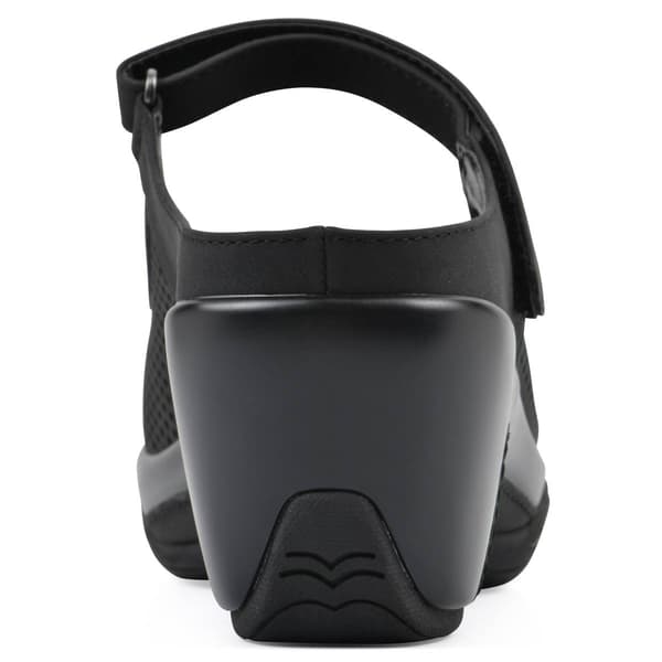 Womens White Mountain Vinto2 Clogs